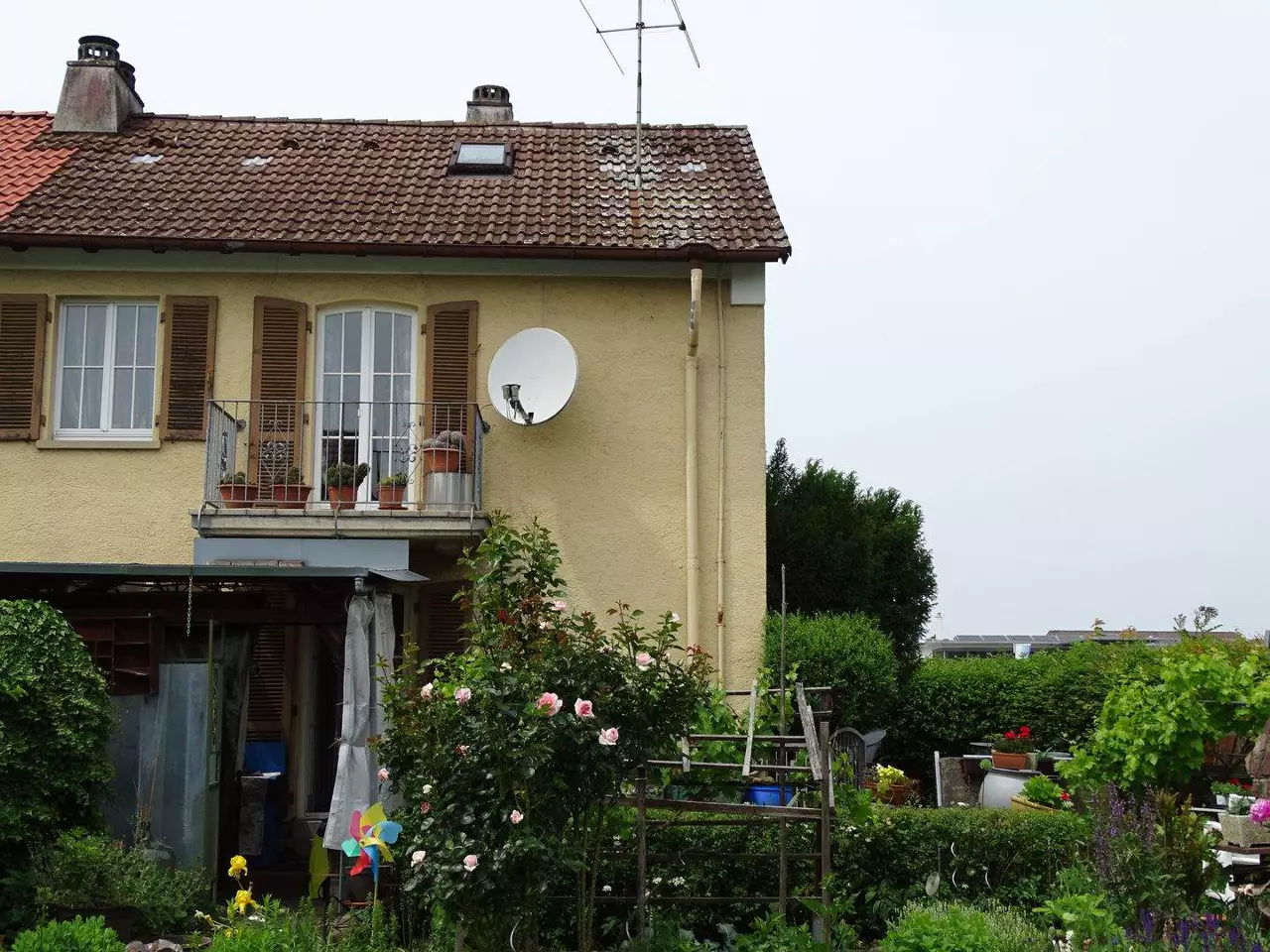 Doppelhaush�lfte in ruhiger Wohngegend in der Kulturstadt Rottweil - 2