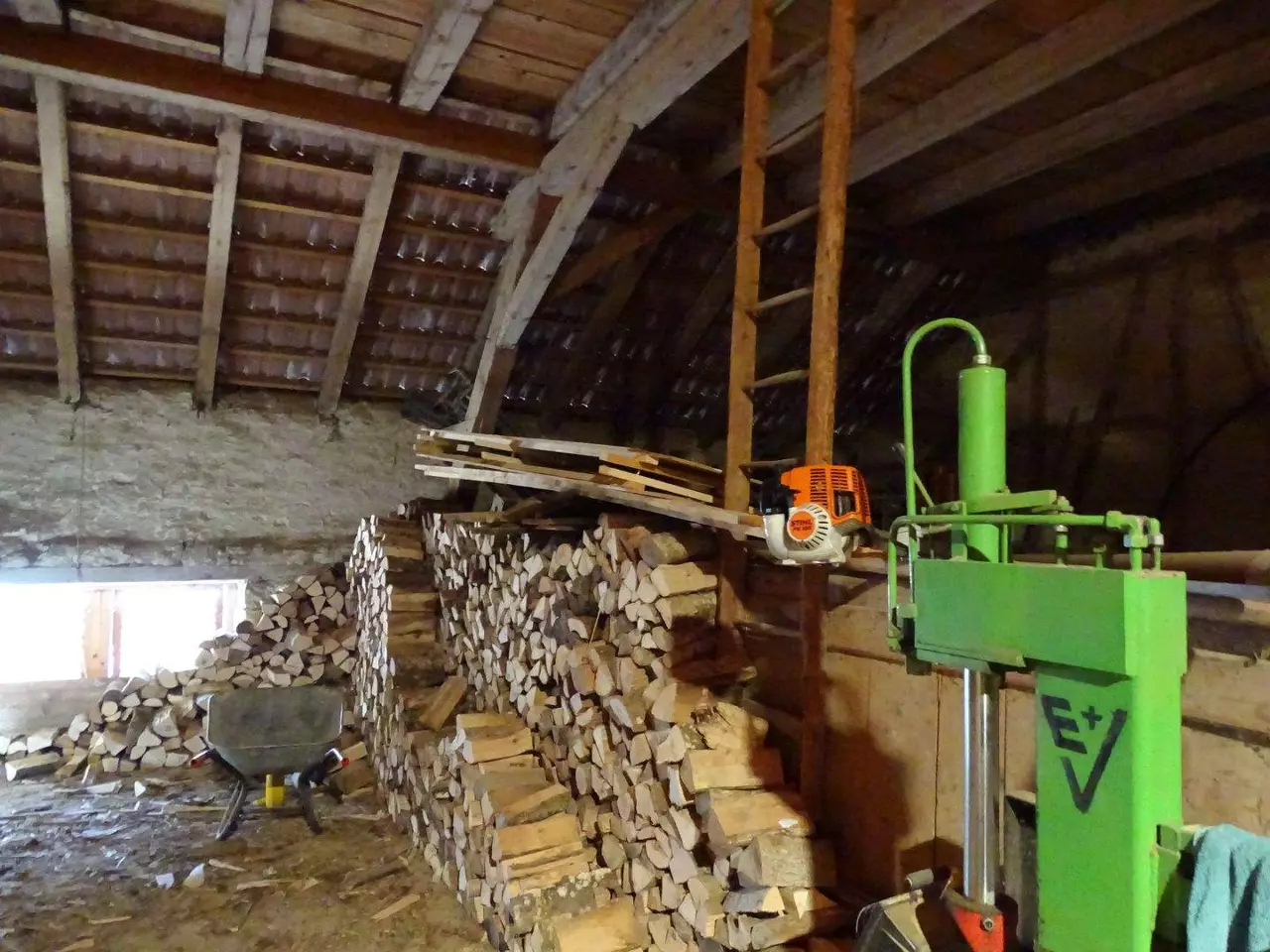 Gepflegtes Bauernhaus mit gro�em Grundst�ck in Bonndorf-Ortsteil - 10